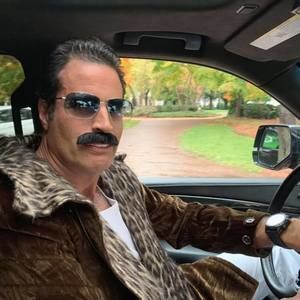 Meet your Posher, Robert